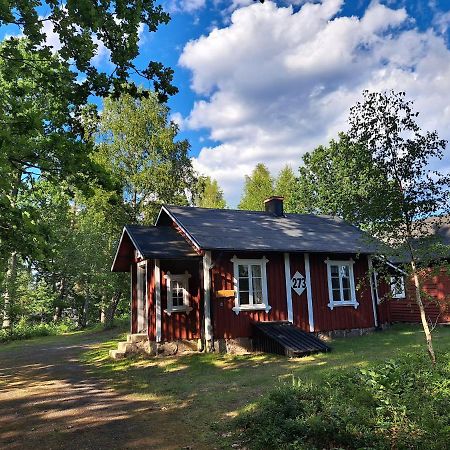 Haestveda Vandrarhem Och Stugor Exterior photo